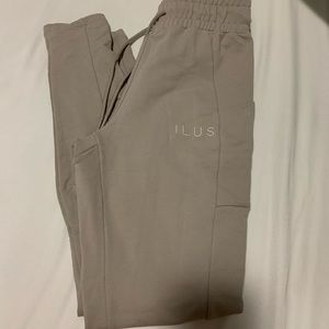 NWT ILUS LABEL Idol Joggers